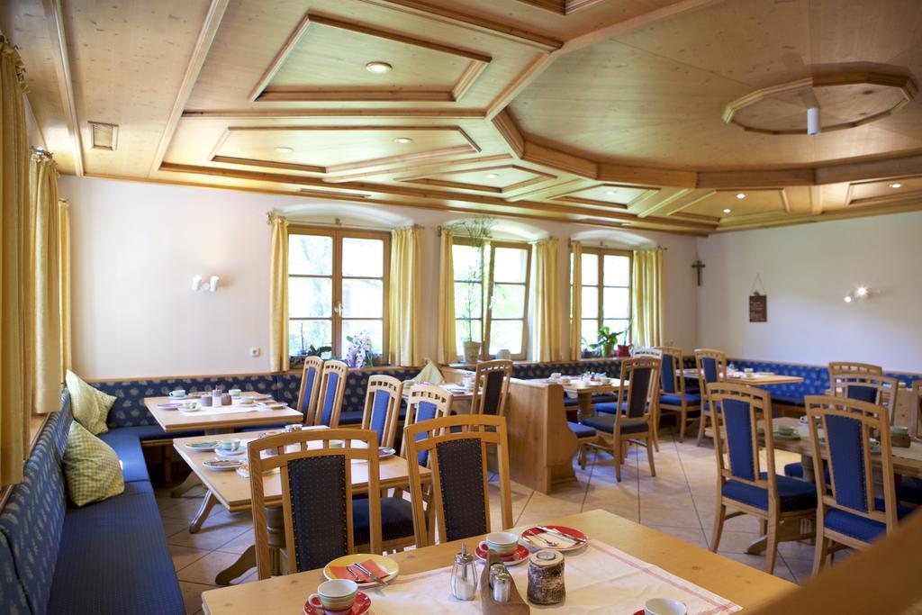 Hotel Salzburger Hof Bergen  Extérieur photo