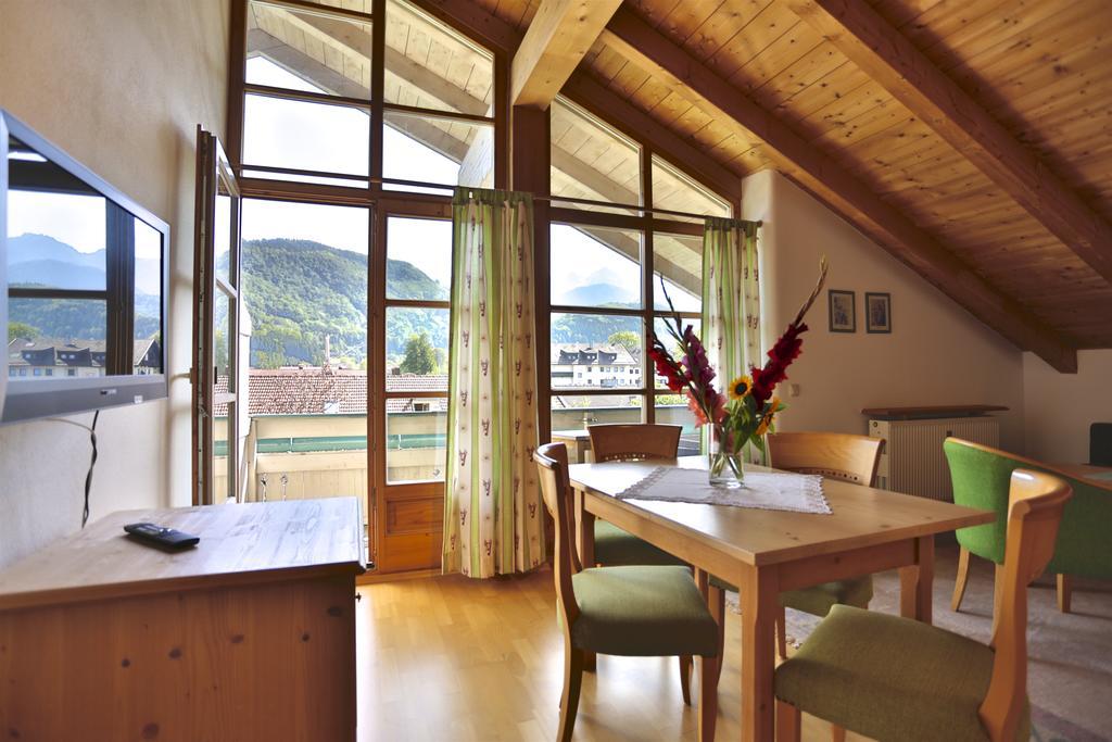 Hotel Salzburger Hof Bergen  Extérieur photo